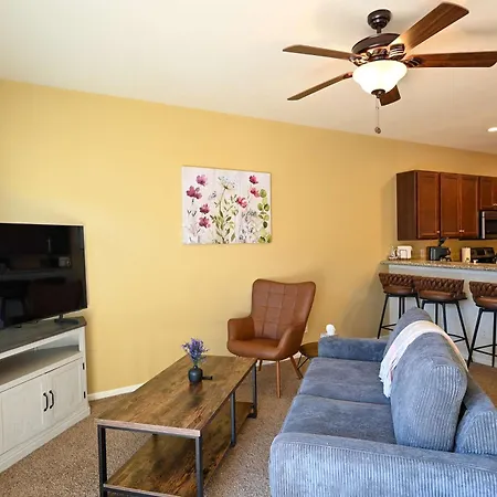 Cozy 1 Bedroom 1 Bathroom Near Mayo Clinic